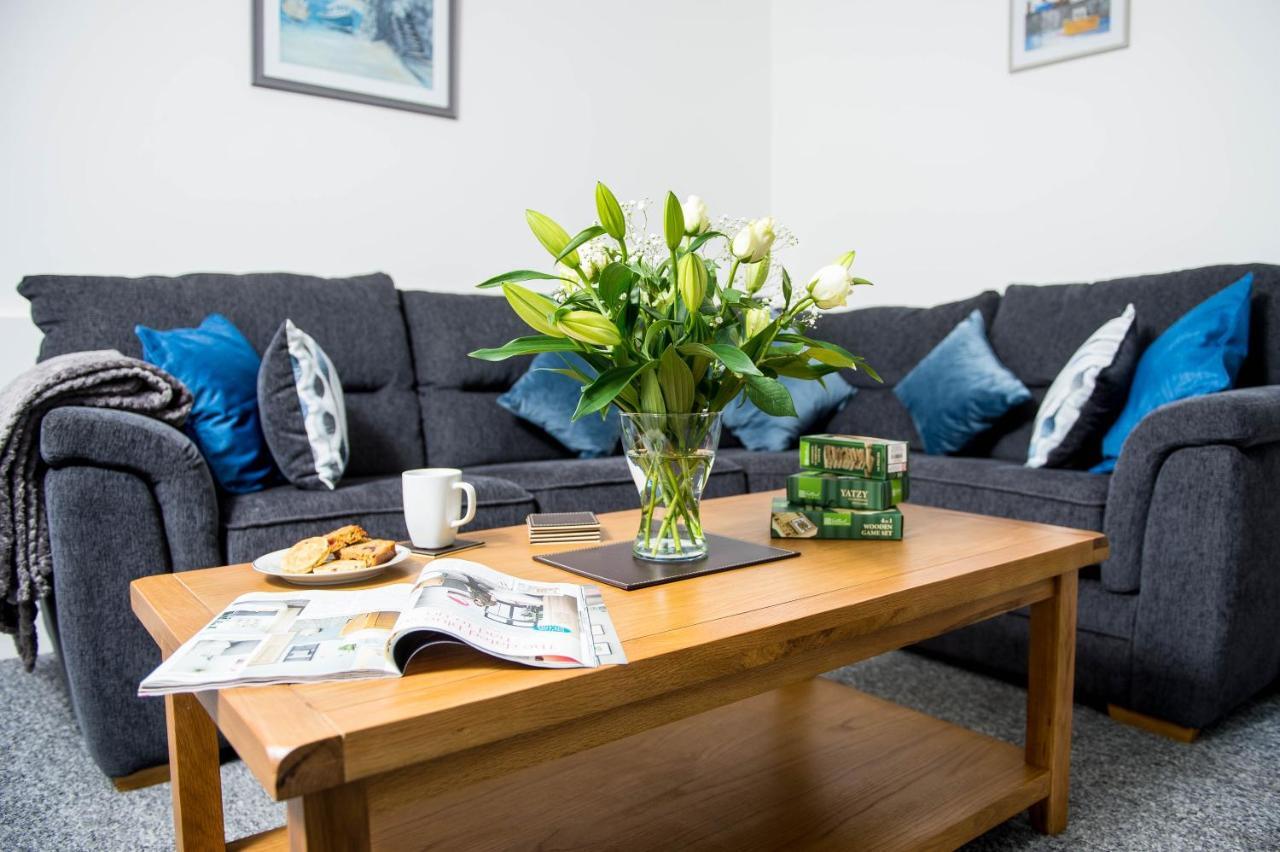 סנט קלירס Awel Taf- Central Cottage Ideal For Families, With Parking מראה חיצוני תמונה
